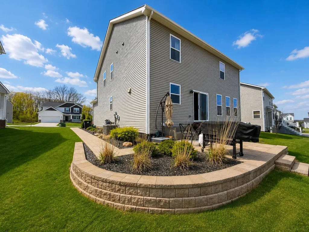 251 Quartz Way White Lake Charter Township MI 48386