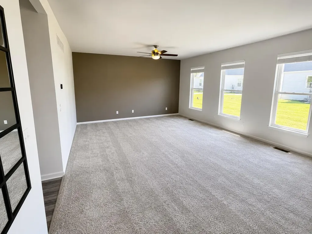 251 Quartz Way White Lake Charter Township MI 48386