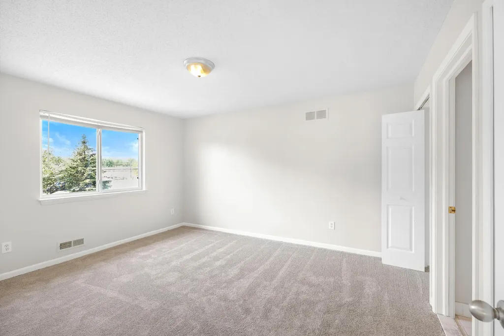 29885 Lacy Drive Westland City MI 48186