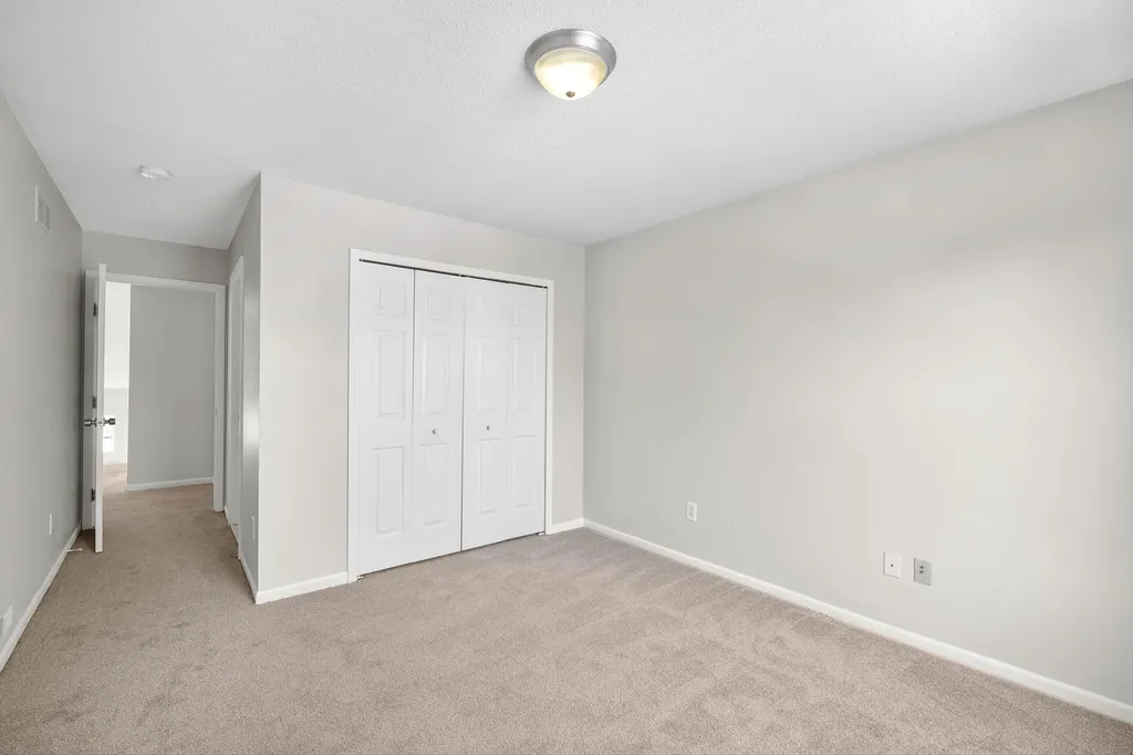 29885 Lacy Drive Westland City MI 48186