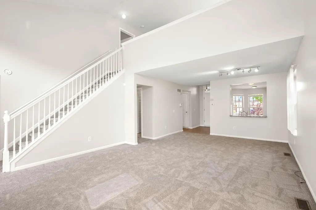 29885 Lacy Drive Westland City MI 48186