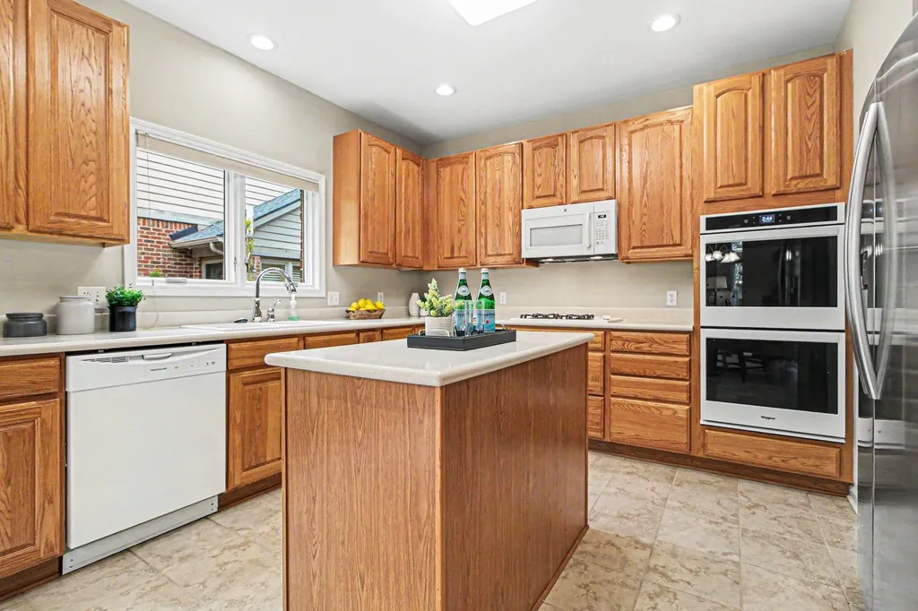 5290 Pinnacle Court Pittsfield Charter Township MI 48108