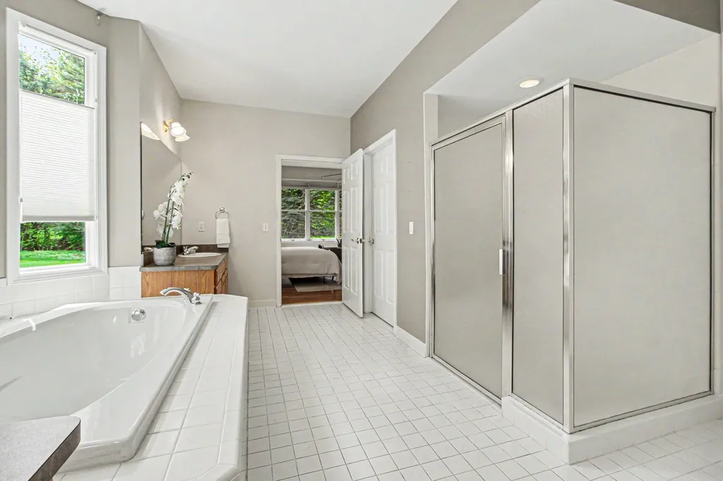 5290 Pinnacle Court Pittsfield Charter Township MI 48108