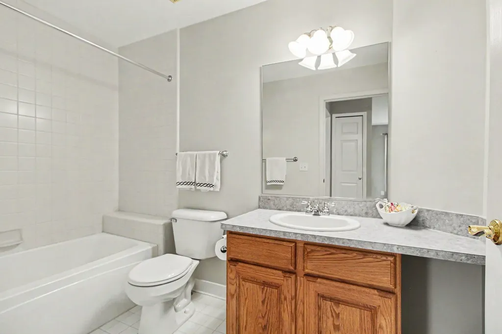 5290 Pinnacle Court Pittsfield Charter Township MI 48108