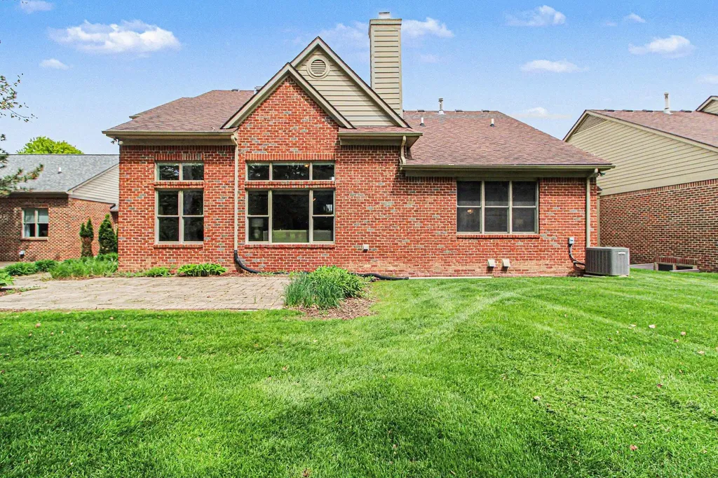 5290 Pinnacle Court Pittsfield Charter Township MI 48108
