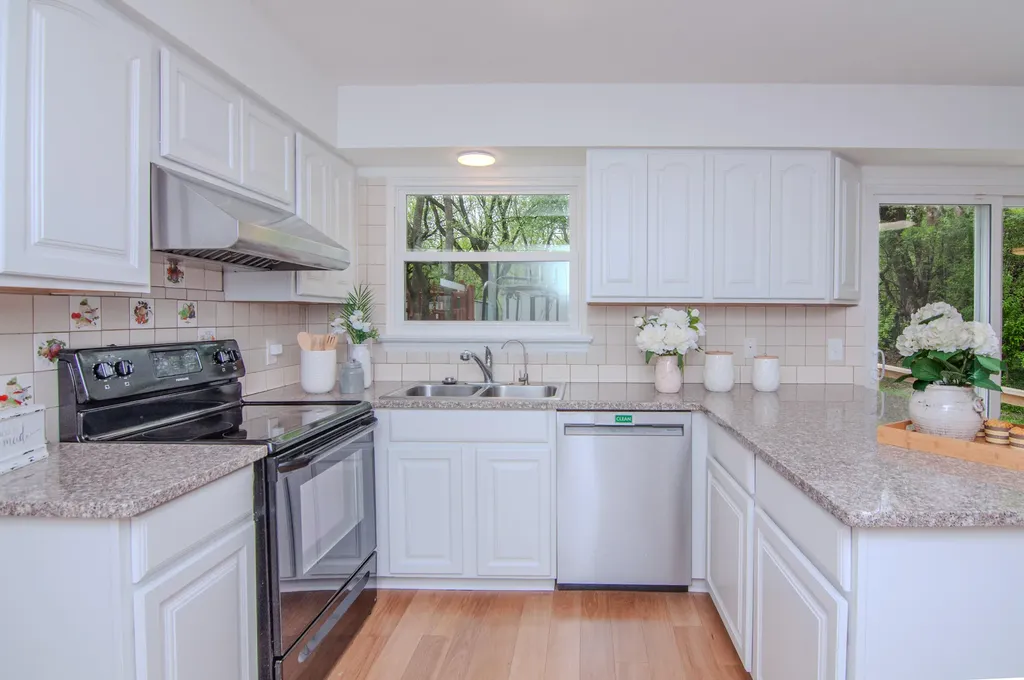 3044 Turnberry Lane Ann Arbor City MI 48108