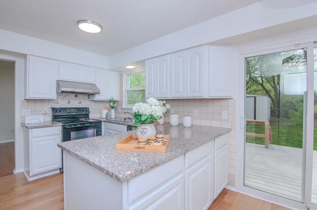 3044 Turnberry Lane Ann Arbor City MI 48108