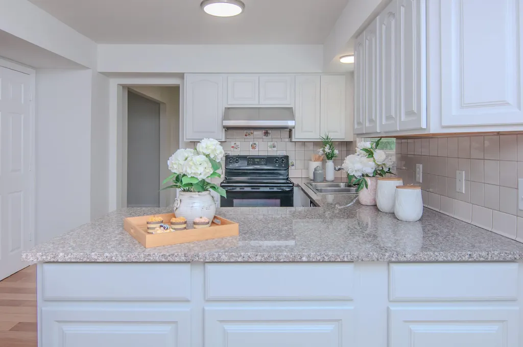 3044 Turnberry Lane Ann Arbor City MI 48108