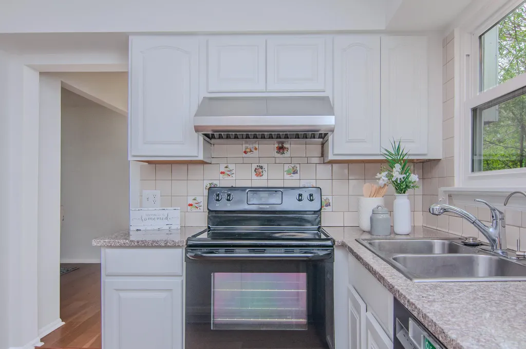 3044 Turnberry Lane Ann Arbor City MI 48108