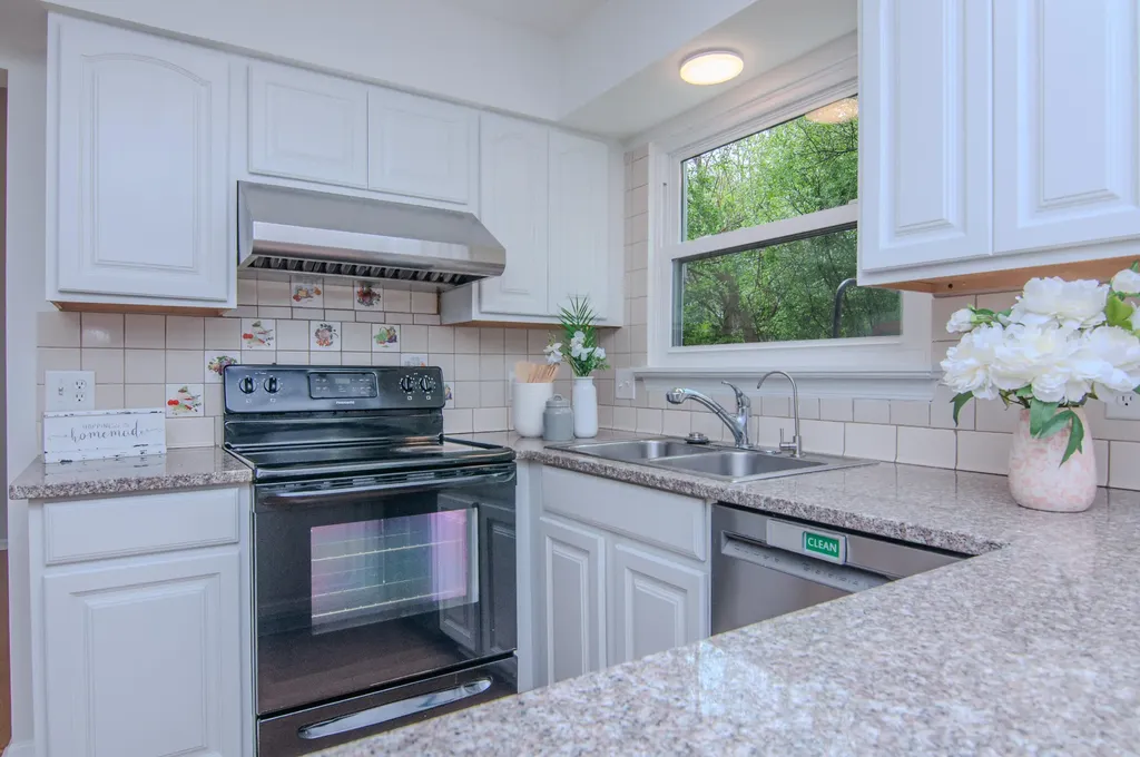 3044 Turnberry Lane Ann Arbor City MI 48108