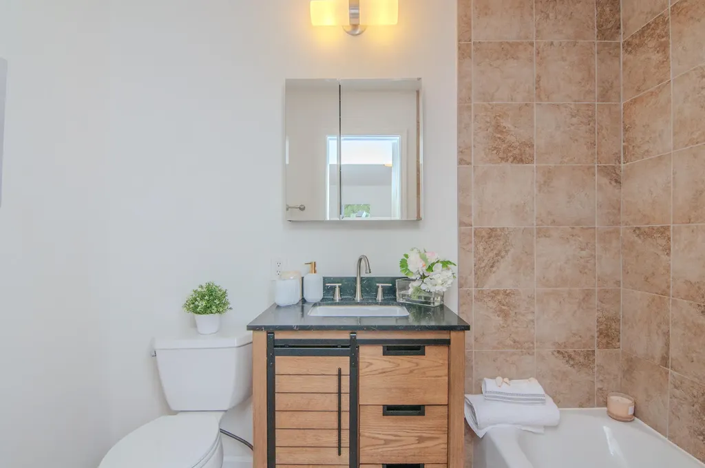 3044 Turnberry Lane Ann Arbor City MI 48108
