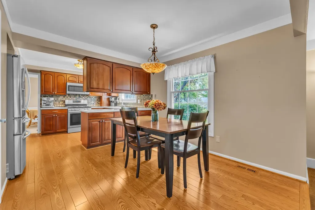 11201 Academy Court Plymouth Charter Township MI 48170