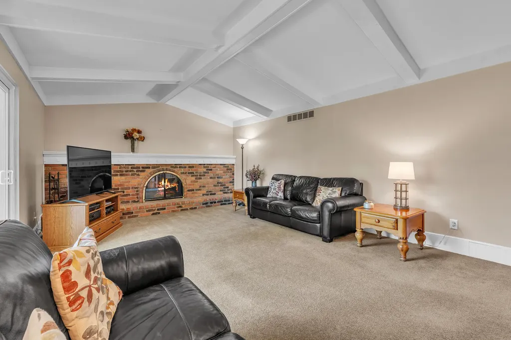 11201 Academy Court Plymouth Charter Township MI 48170