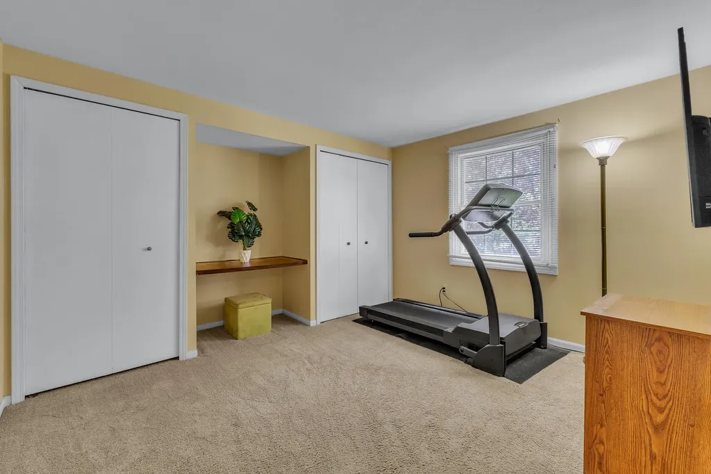 11201 Academy Court Plymouth Charter Township MI 48170