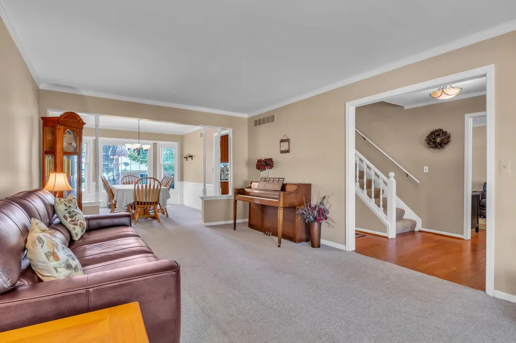 11201 Academy Court Plymouth Charter Township MI 48170