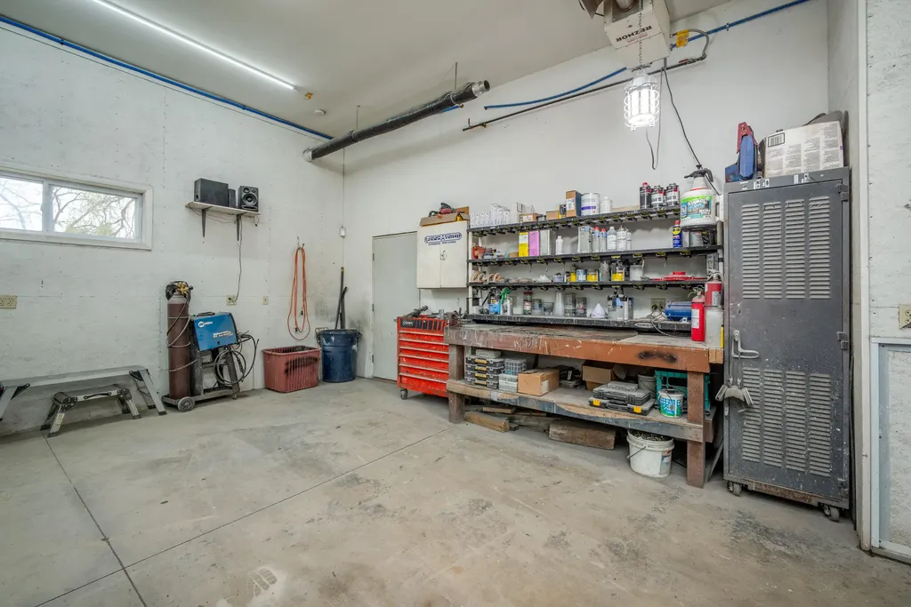 410 S Division Street Unknown City MI 49639