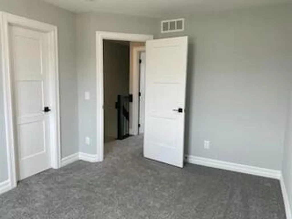 733 Britt Circle Drive Dundee Village MI 48131