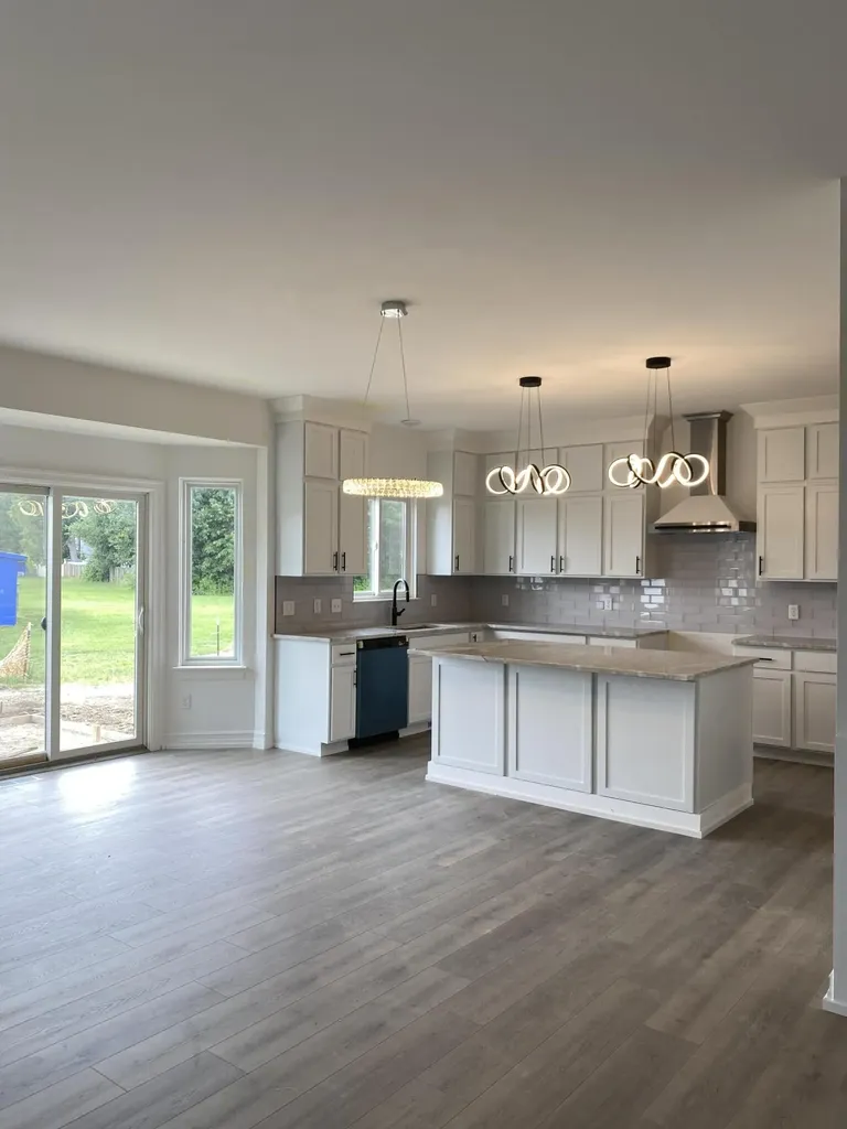 733 Britt Circle Drive Dundee Village MI 48131