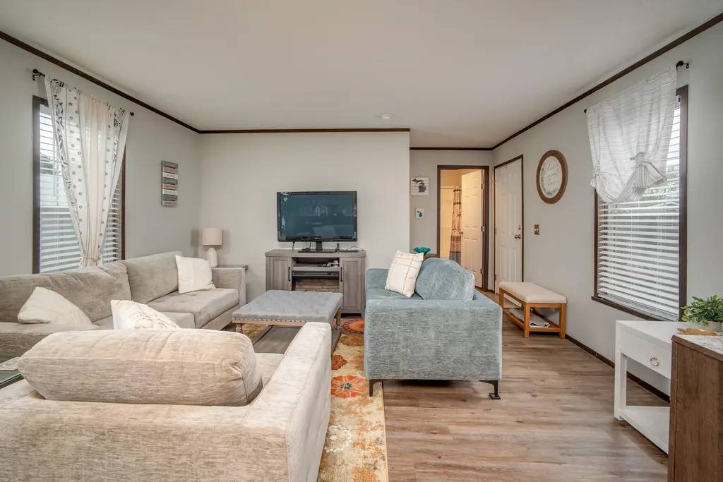 183 Flicker Street Rochester Hills City MI 48309
