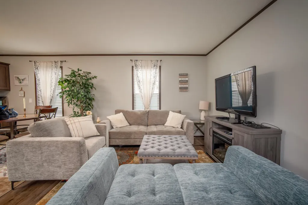 183 Flicker Street Rochester Hills City MI 48309