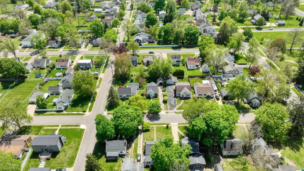 304 Chippewa Street Tecumseh City MI 49286