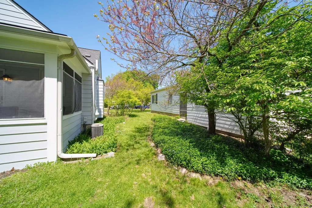 304 Chippewa Street Tecumseh City MI 49286