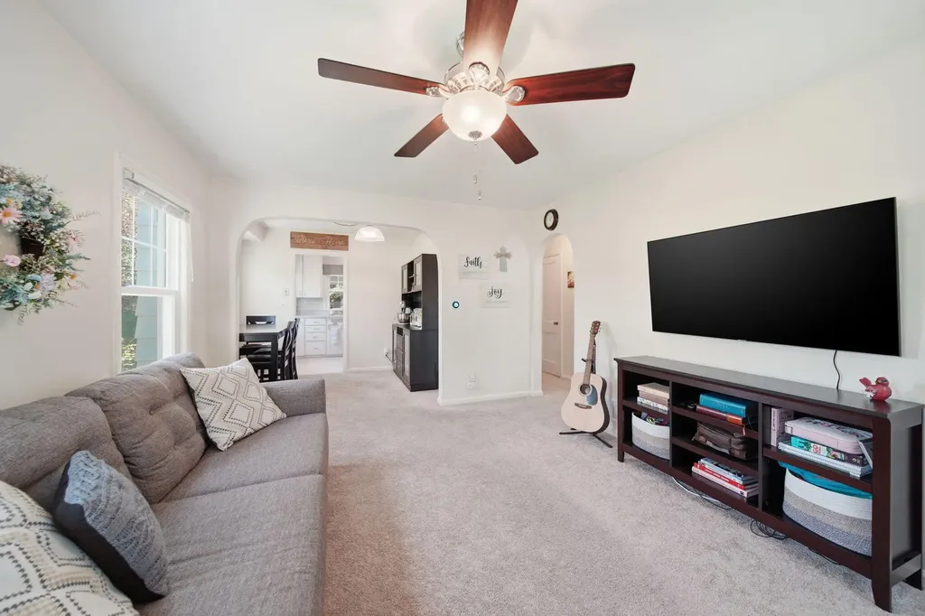 304 Chippewa Street Tecumseh City MI 49286