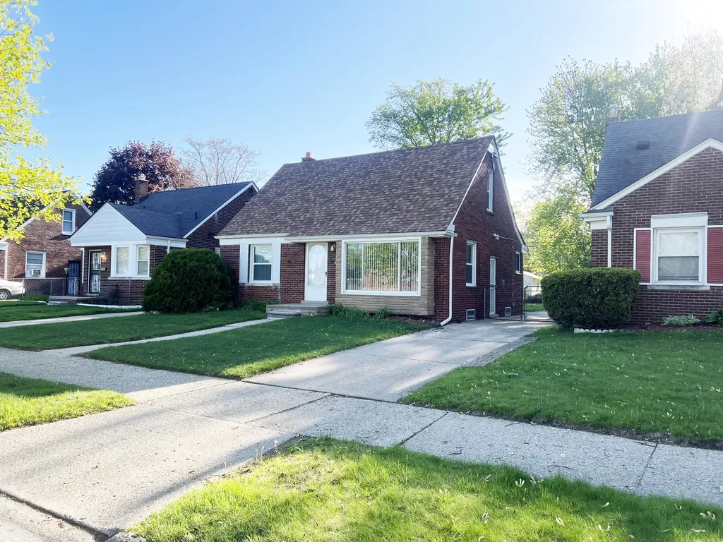 7730 Chatham Wayne City MI 48239