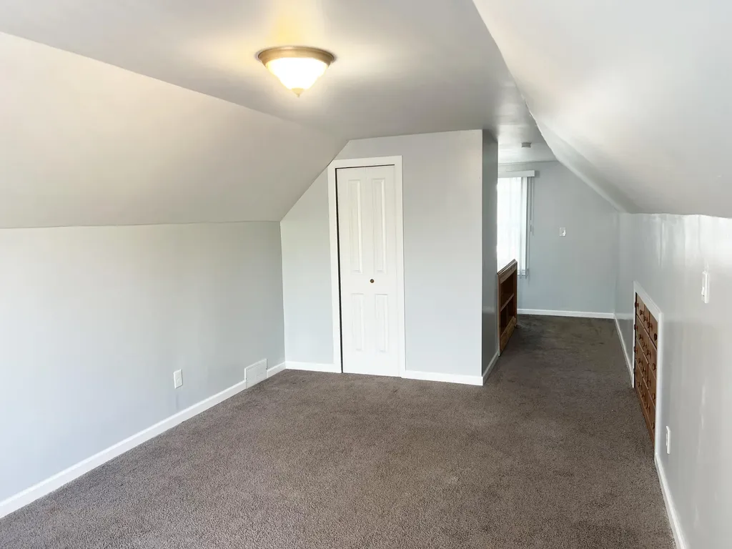 7730 Chatham Wayne City MI 48239