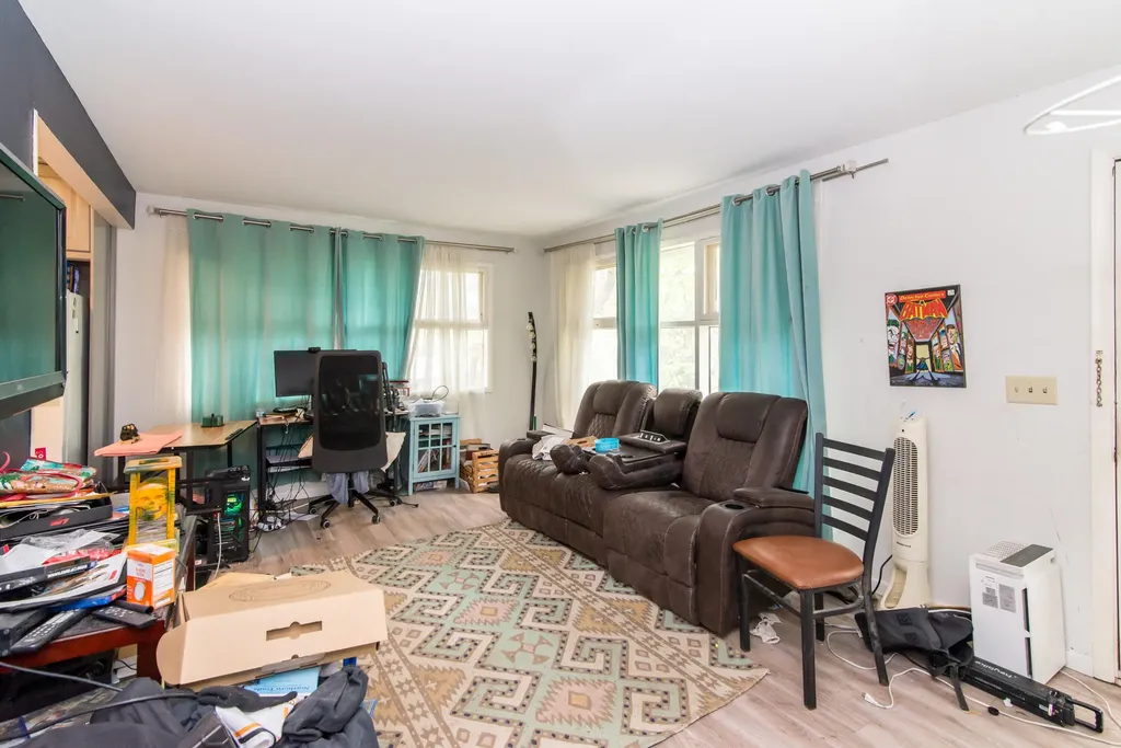413 S Revena Boulevard Ann Arbor City MI 48103