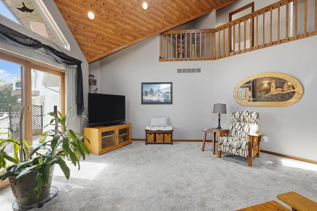 3750 Loch Drive Highland Charter Township MI 48357
