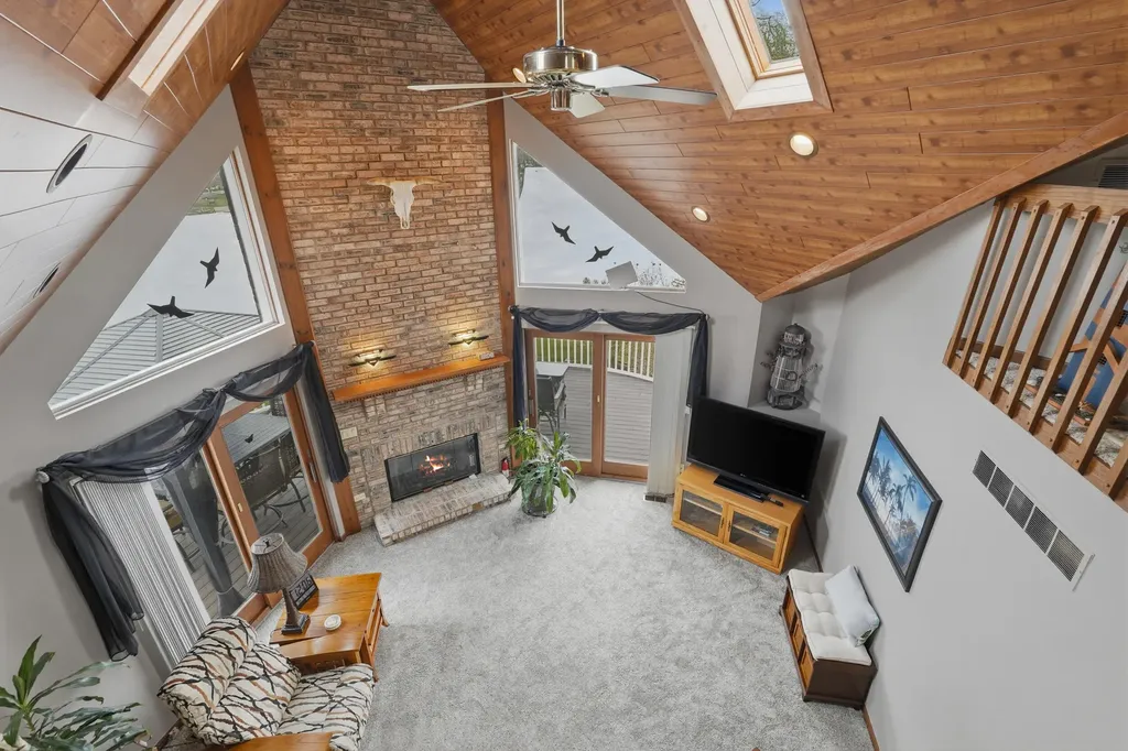 3750 Loch Drive Highland Charter Township MI 48357