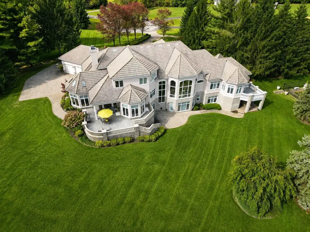 1777 Encore Lane Scio Township MI 48103