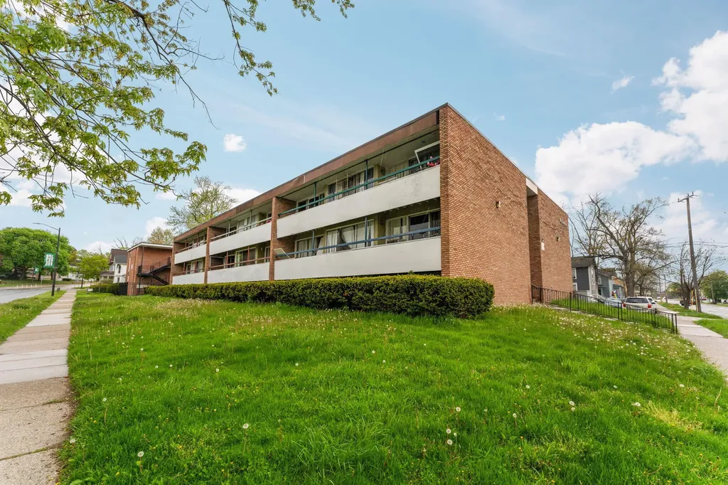 207 Ballard Street Ypsilanti City MI 48197