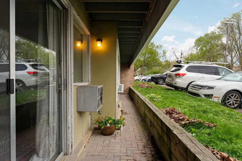 207 Ballard Street Ypsilanti City MI 48197