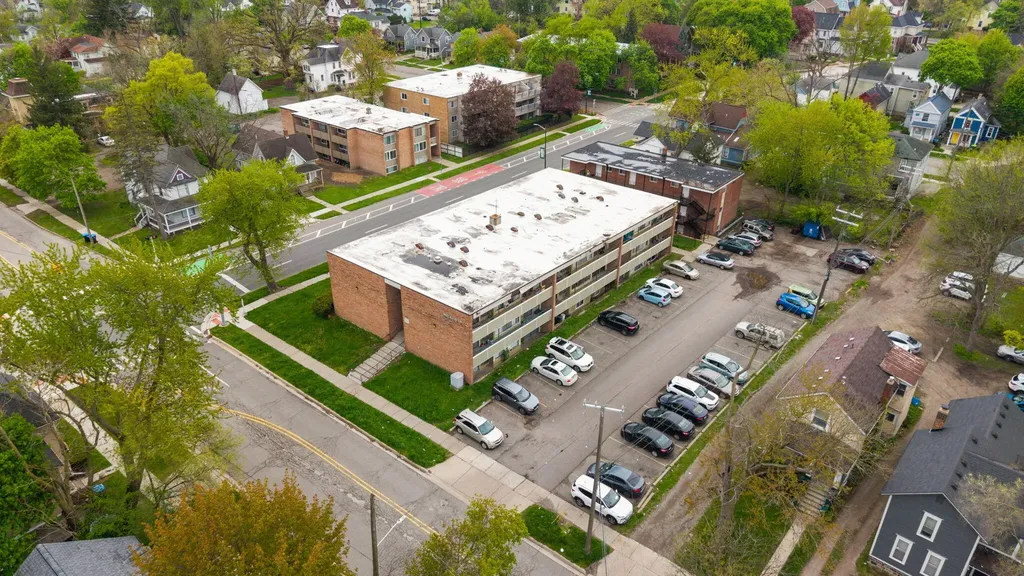 207 Ballard Street Ypsilanti City MI 48197