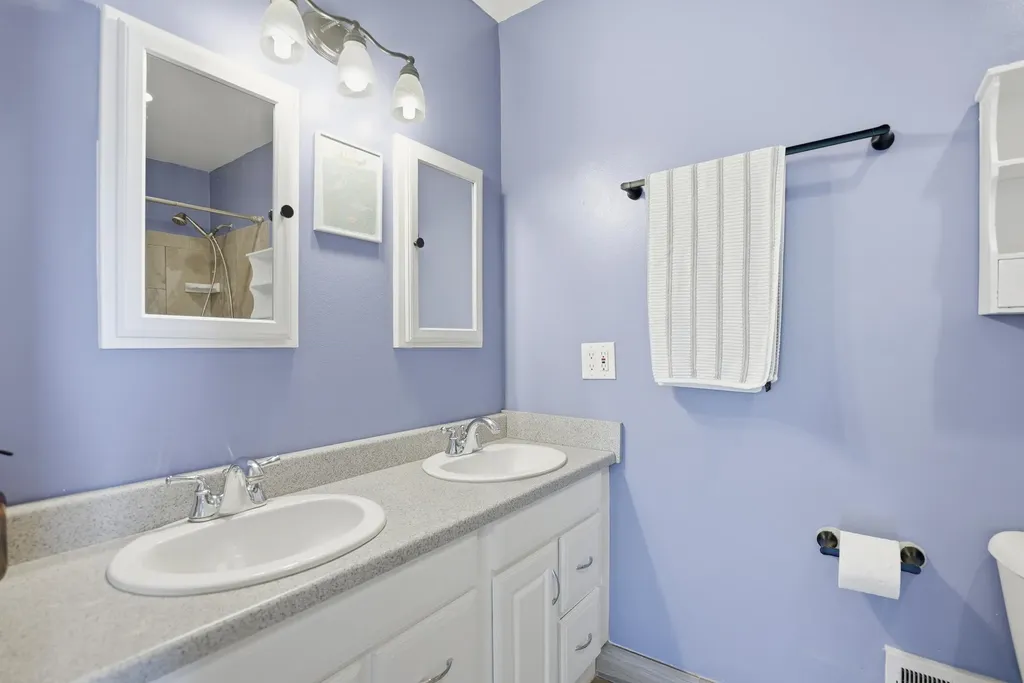 5426 New Meadow Drive Ypsilanti Charter Township MI 48197