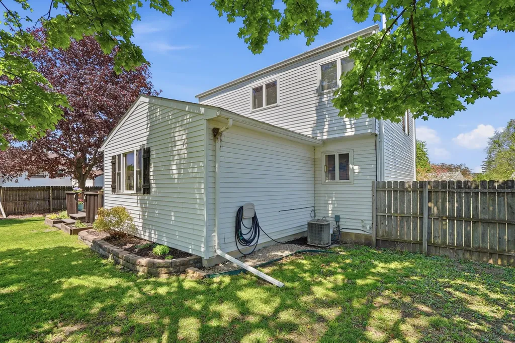 5426 New Meadow Drive Ypsilanti Charter Township MI 48197