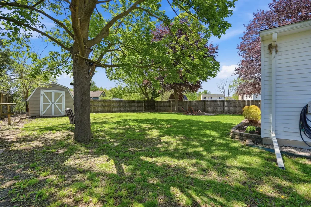5426 New Meadow Drive Ypsilanti Charter Township MI 48197