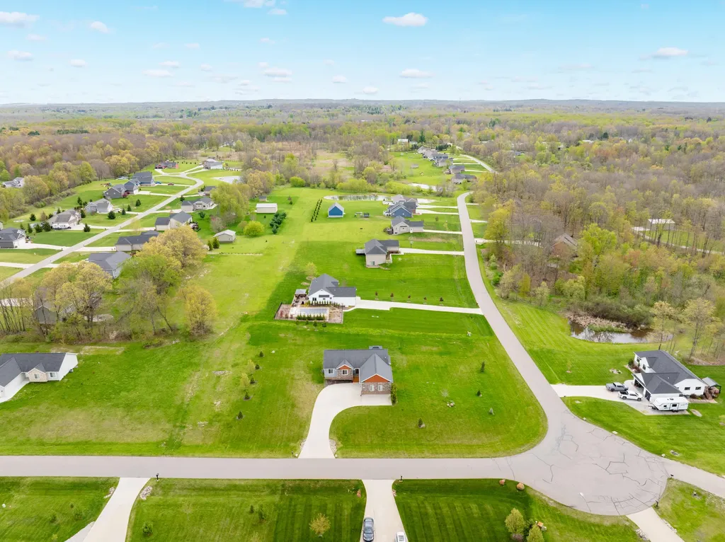 679 Pheasant Ridge Drive Brandon Charter Township MI 48462