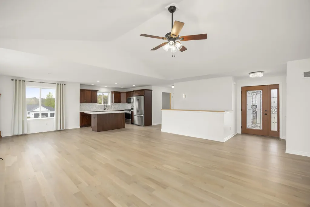 679 Pheasant Ridge Drive Brandon Charter Township MI 48462