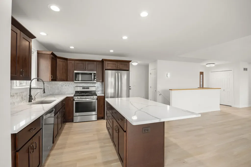 679 Pheasant Ridge Drive Brandon Charter Township MI 48462