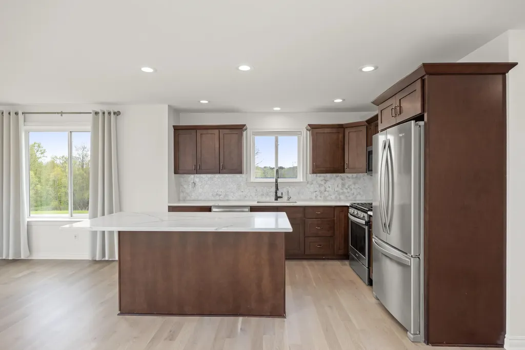 679 Pheasant Ridge Drive Brandon Charter Township MI 48462