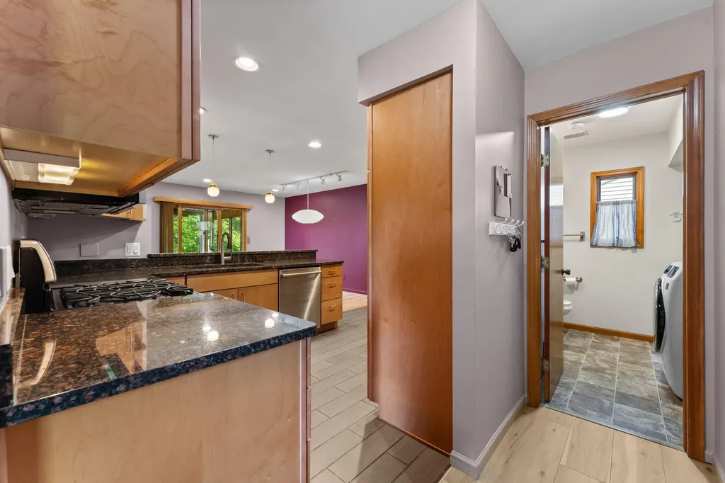 792 Knollwood Court Saline City MI 48176