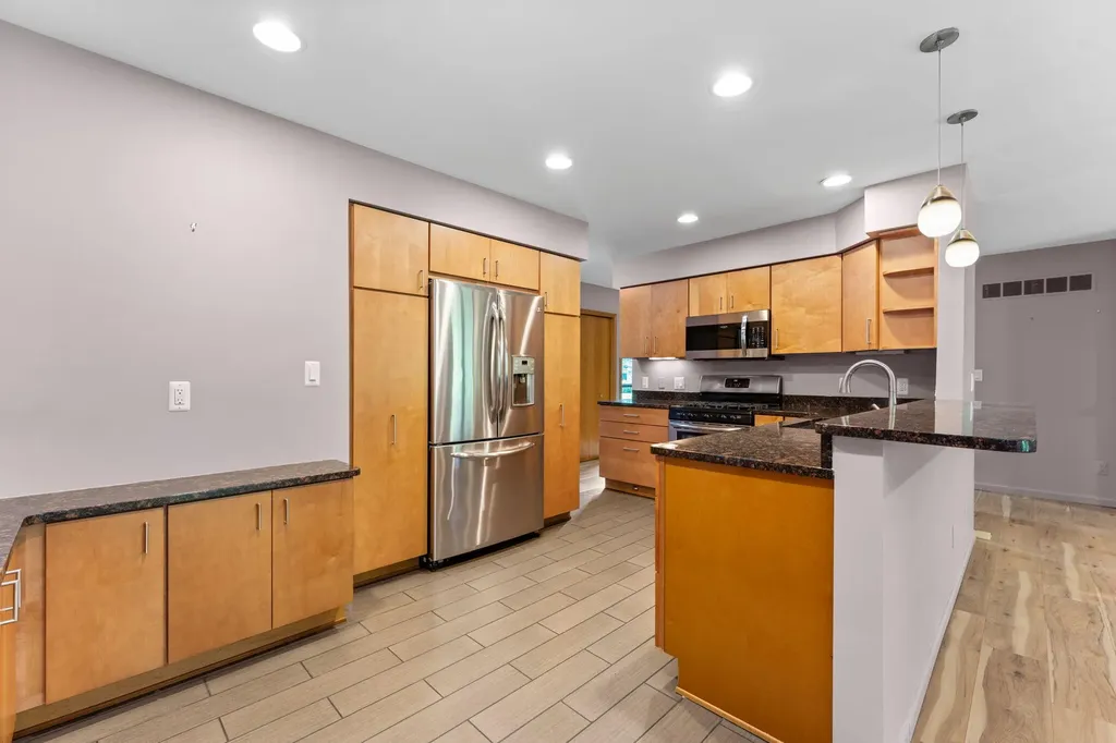 792 Knollwood Court Saline City MI 48176