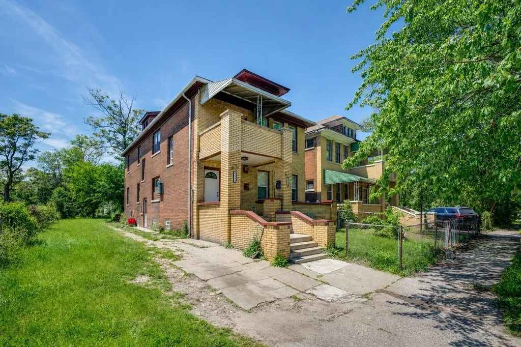 9313 Broadstreet Avenue Detroit City MI 48204
