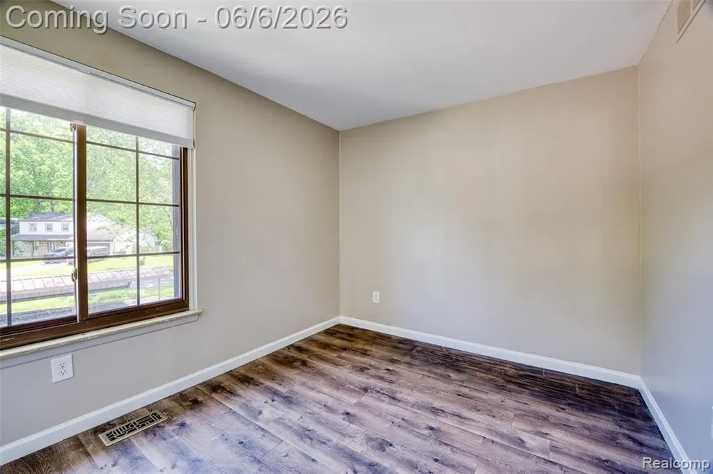 1787 Sheffield Drive Superior Charter Township MI 48198