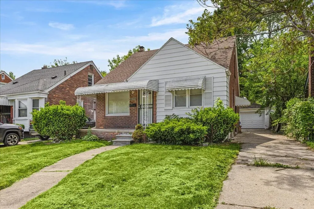 19549 Barlow Street Detroit City MI 48205