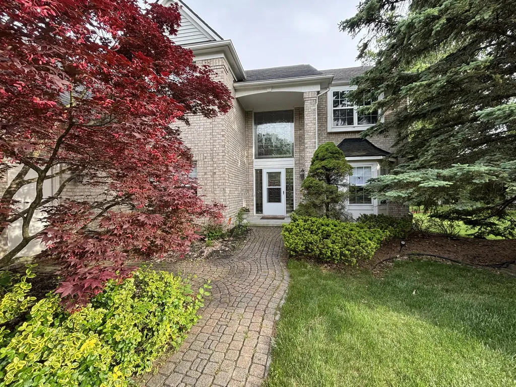 29301 Morningview Street Farmington Hills City MI 48331