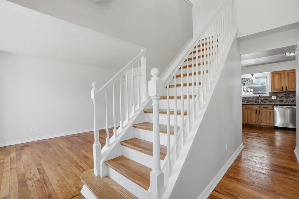 44890 Greenwood Drive Van Buren Charter Township MI 48111